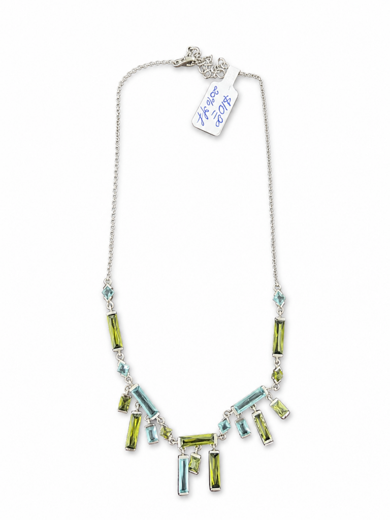 Colored stone necklace